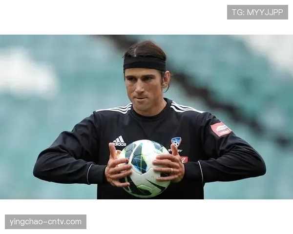 格里菲斯主动申请正式主帅职位,珀斯光荣管理层面临抉择